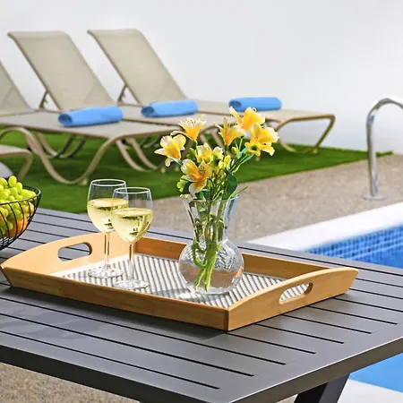 Feriehus Napa Blu